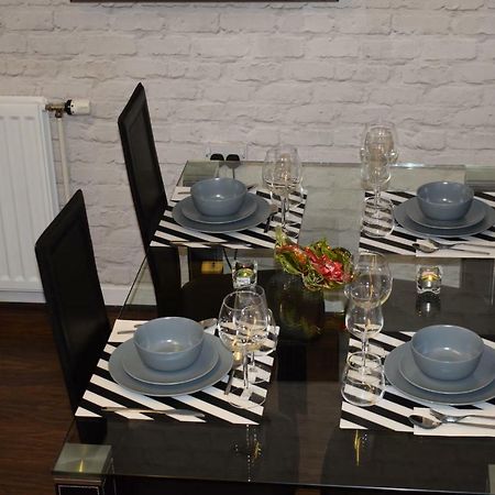 Silverburn New House With Free Parking And Nice Garden Glasgow Buitenkant foto